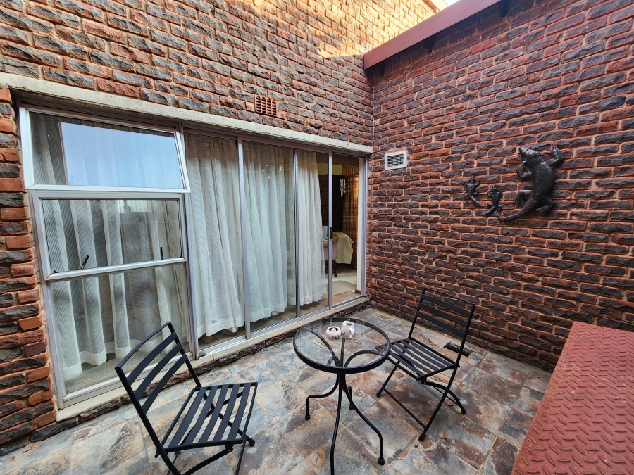 4 Bedroom Property for Sale in Riebeeckstad Free State